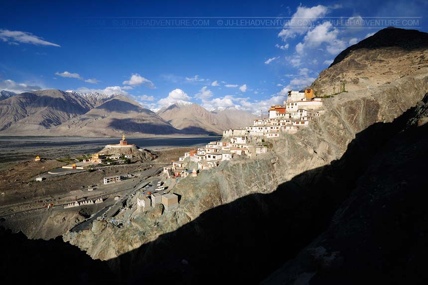 monastère de Diskit, vallée de la Nubra, Ladakh