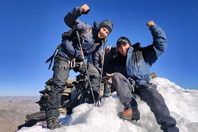 Markha valley & Kang Yatse summit